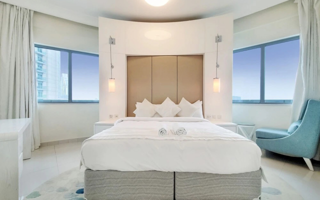 GreenFuture - Super Chic Condo With Incredible Cityscape Views