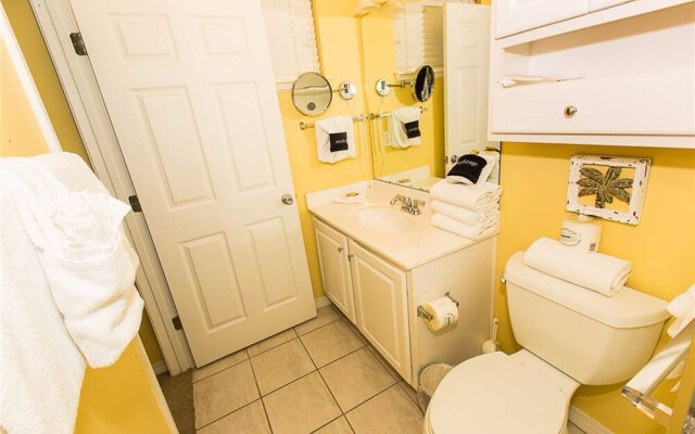 Sandpiper Cove Canal by Holiday Isle