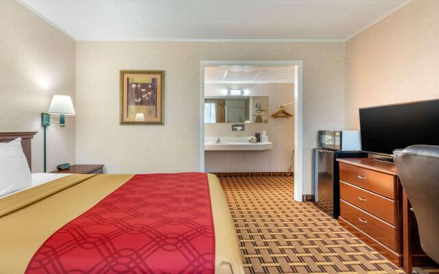 Econo Lodge Mystic