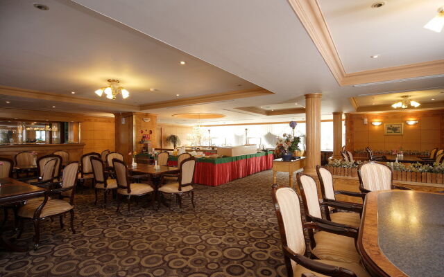 Noble Hotel
