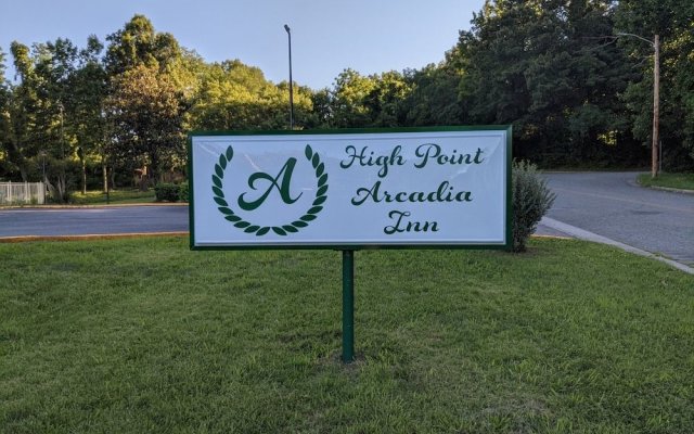High Point Arcadia Inn