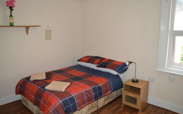 Library View Villa Holiday Home