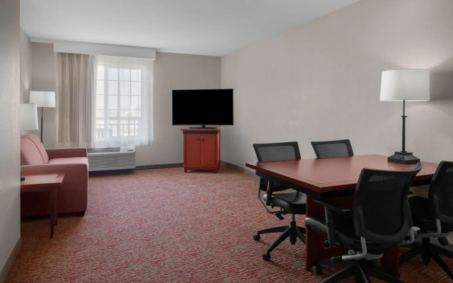 Larkspur Landing Extended Stay Suites Renton