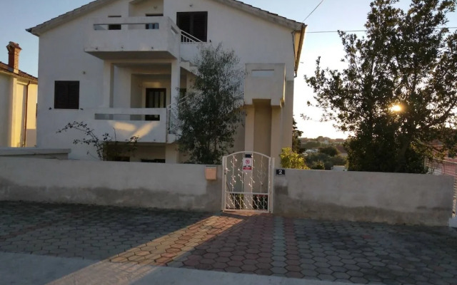 Jadranko - 150 m From sea - A2 Smeđi