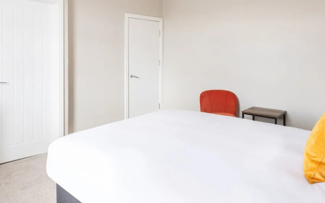 Host Stay Clifton Studio 4