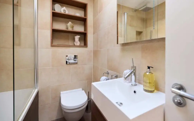 The Notting Hill Hideout - 2bdr Apartment