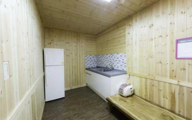 Muju Family House Pension