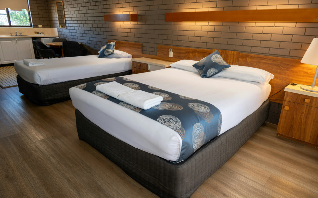 Tumut Valley Motel – Guest Rooms – Tumut