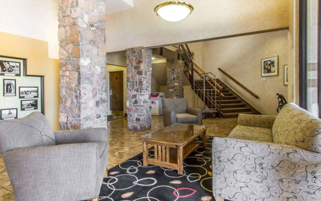 Navajoland Hotel of Tuba City