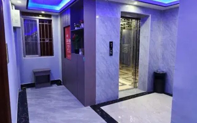 Huilai Baiyue Express Apartment