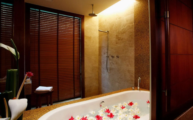 Centara Grand Beach Resort and Villas Krabi Hotel
