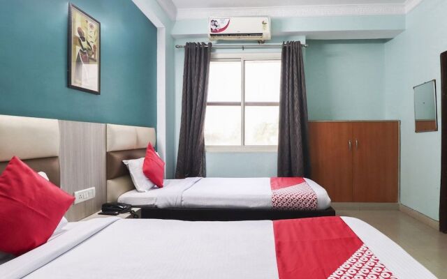 OYO 35441 Hotel Ravi Vinay