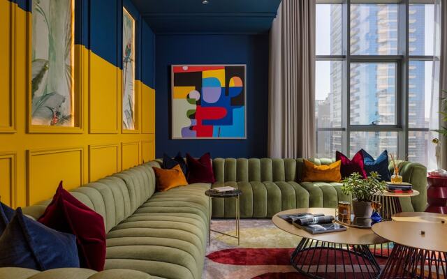 2201 Bellevue Towers