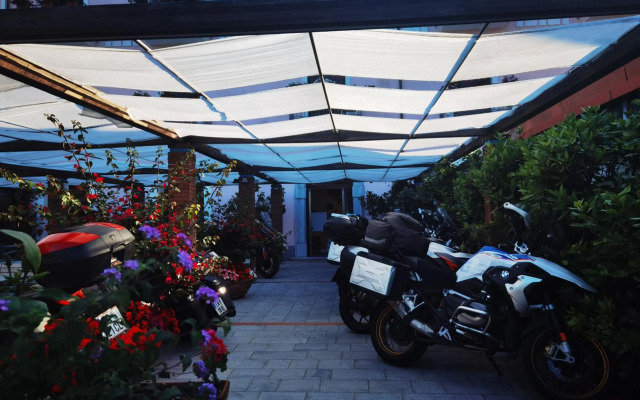 Hotel Pisacane