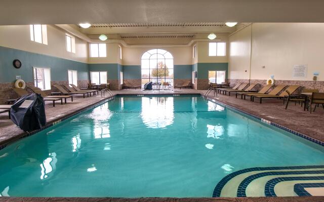 Holiday Inn Express Hotel & Suites Buffalo-Airport by IHG