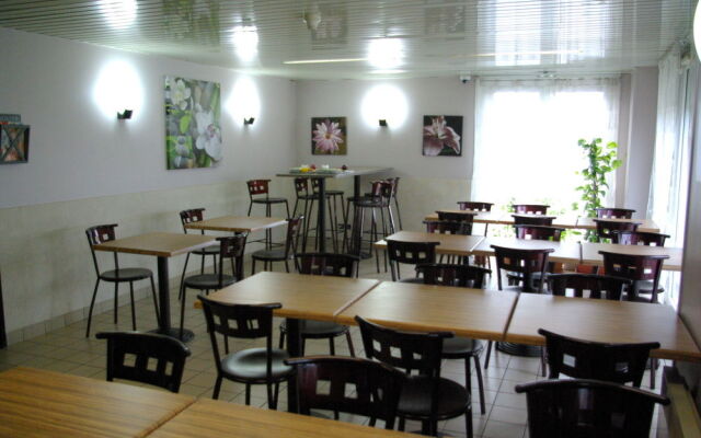 Fasthôtel Noyelles Godault