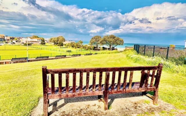 SkyView Eastbourne 24
