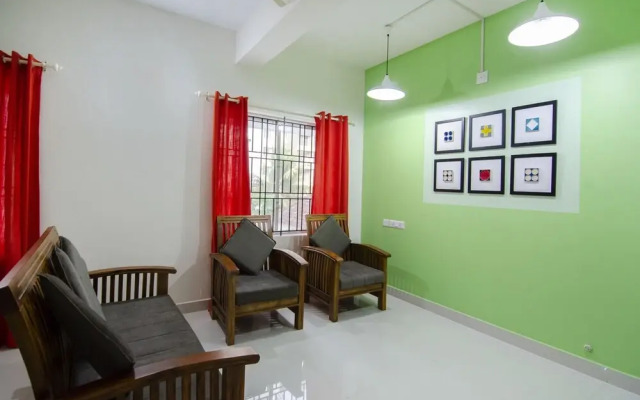 Six Gems by OYO Rooms