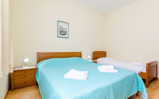 Apartments Mali Paradiso