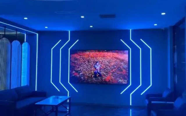 A Jia E-sports Hotel