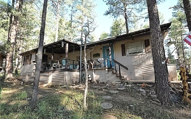 Rogers Roost - Three Bedroom Cabin