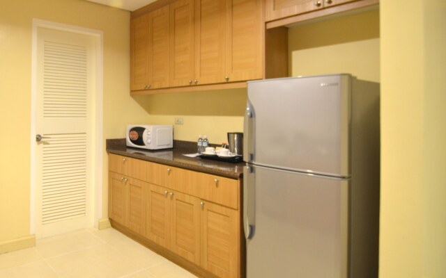Crosswinds Resort Suites