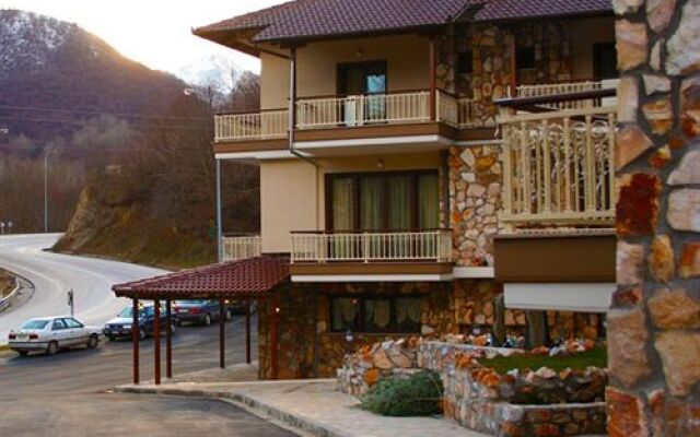 Hotel Grand Chalet