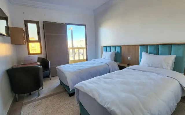 Hotel nakhil dak