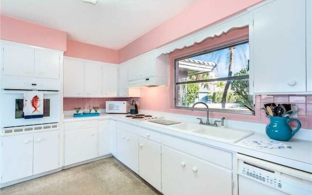 Bayside 294 - Three Bedroom Condo