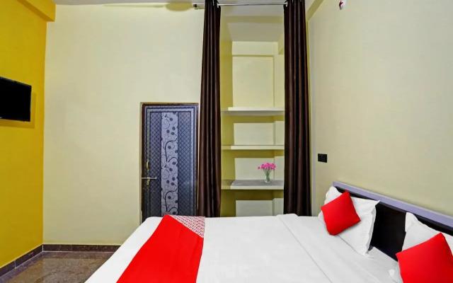 OYO Flagship 806679 Hotel A T S