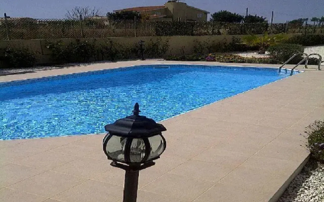 Davina Villa
