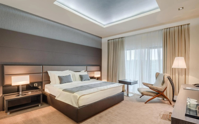 Sky Blue Hotel & Spa
