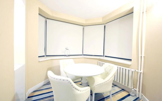Grand Nora Hotel