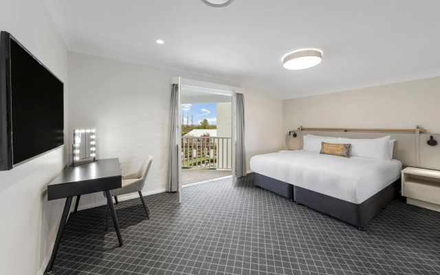 Crowne Plaza Hawkesbury Valley