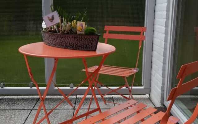 Lovely Holiday Home in Kortgene With Private Garden