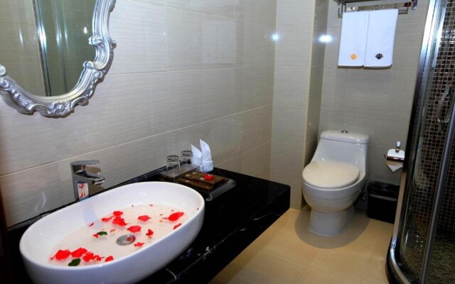 Carnival Boutique Hotel