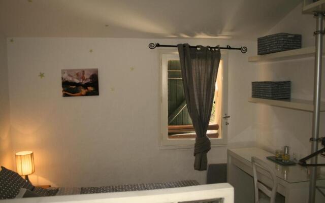 Coquet appartement dans mazet Ste Maxime (Riviera) classé 3