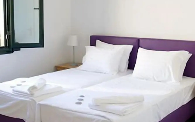 Geo Holidays Studios