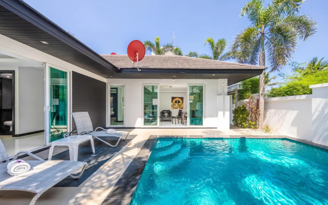 Colibri Pool Villa Pattaya
