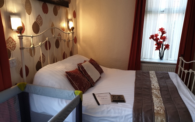 Abbeydale Hotel