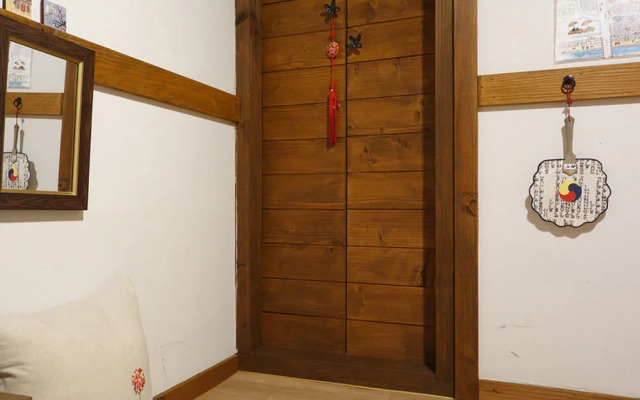 In-Yeon Hanok guesthouse