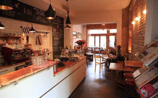 Brilliant Apartments