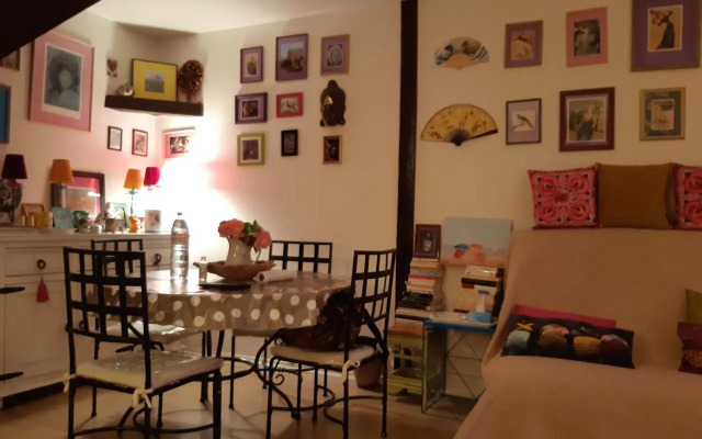 Chez Coco, 7 persons, triangle d'or