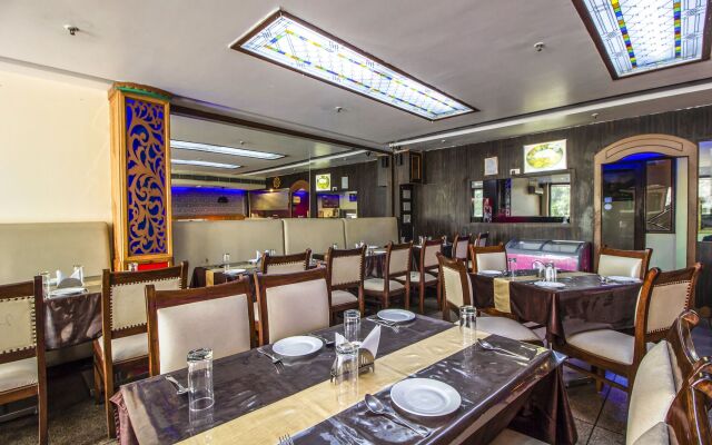 FabHotel Swaruchi Inn Rohini