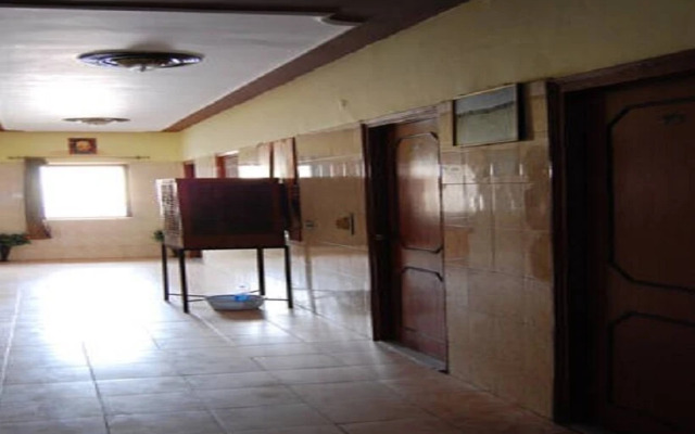 Hotel Viren International