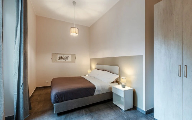 Palazzo Falcone Apartments
