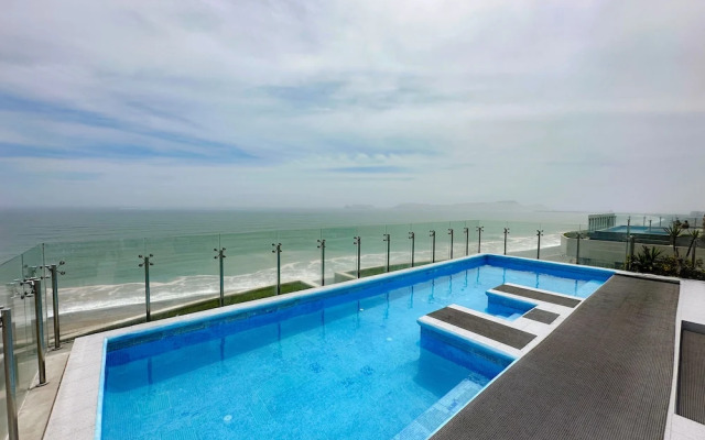 1206 - Ocean View Apartment with Pool - Pool One