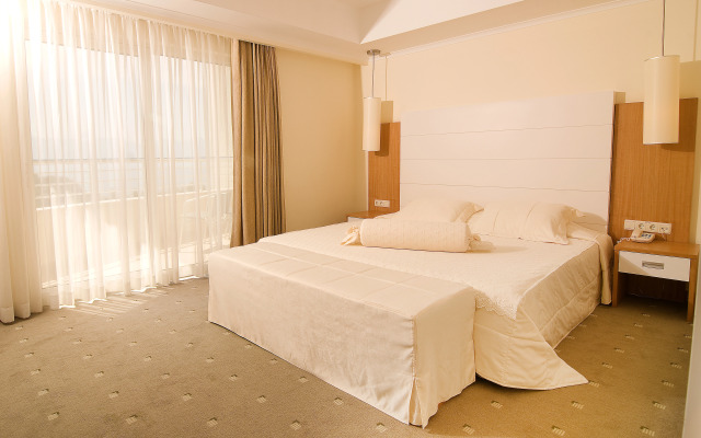 Sealight Resort Hotel