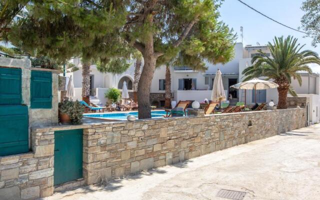 Ampelos  Inn
