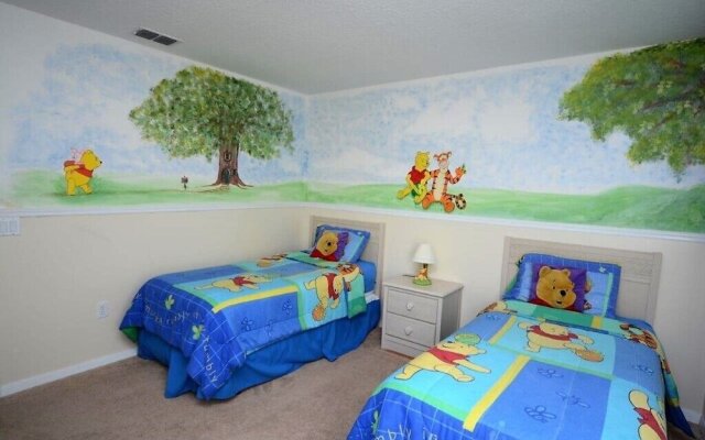 86340 2-story Pristine 4-bed Pool Home W/hot Tub & Balcony